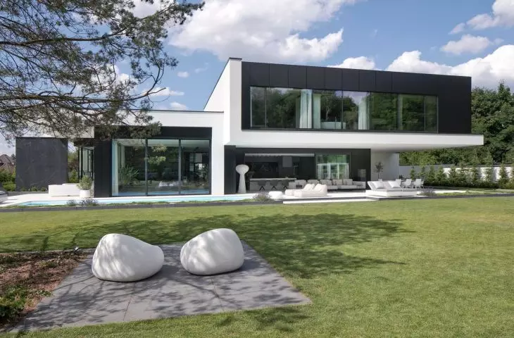 Home RE: PERFECT HOUSE in Lodz.