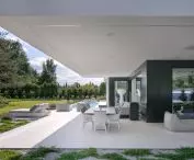 Home RE: PERFECT HOUSE, an overhang over a terrace