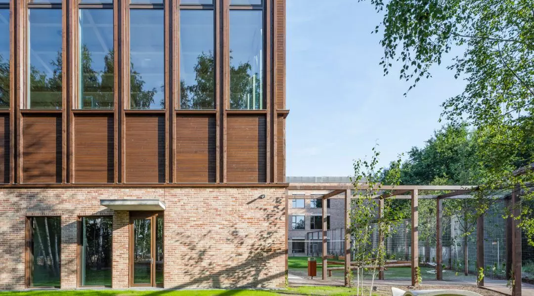 Szkoła Podstawowa Nr 400 w Warszawie, proj.: Pracownia Bujnowski Architekci