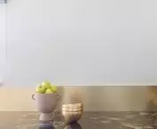 Detal kuchni, kamienny blat