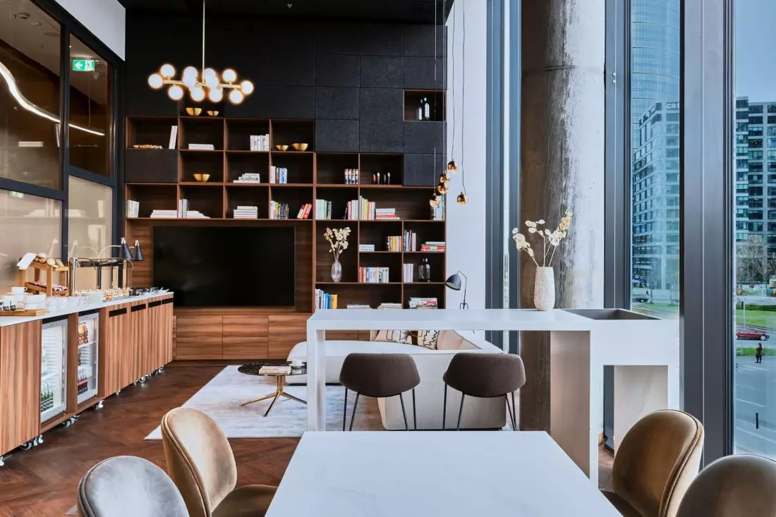 Studio Lounge
w hotelu Crowne Plaza Warsaw – The HUB
