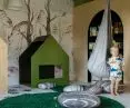 sala inspirowana lasem