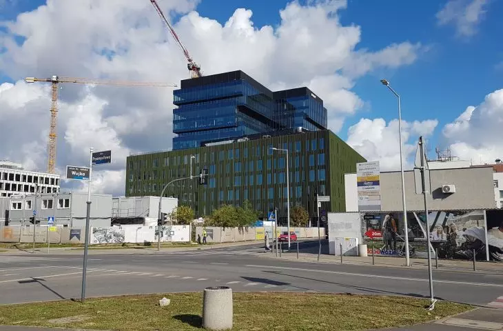Biurowiec wg proj. Medusa Group (realizacja 2021)