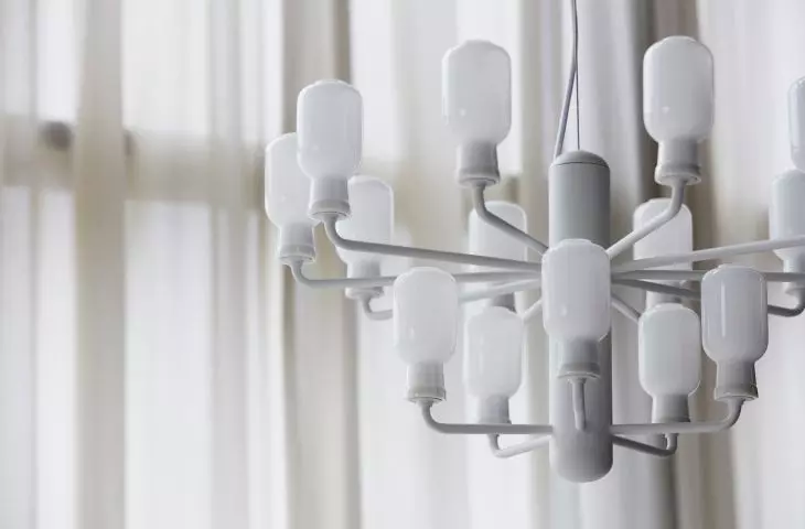 Lampy marki Normann Copnehagen, żyrandol AMP