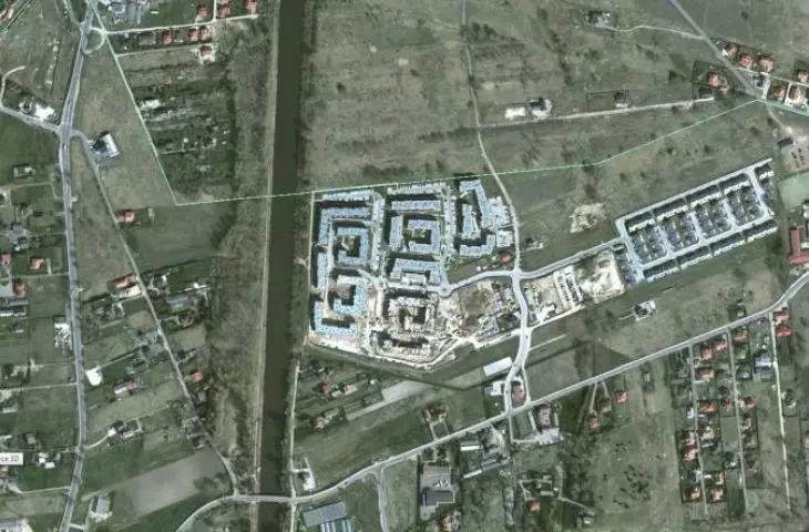 Estate in the suburbs