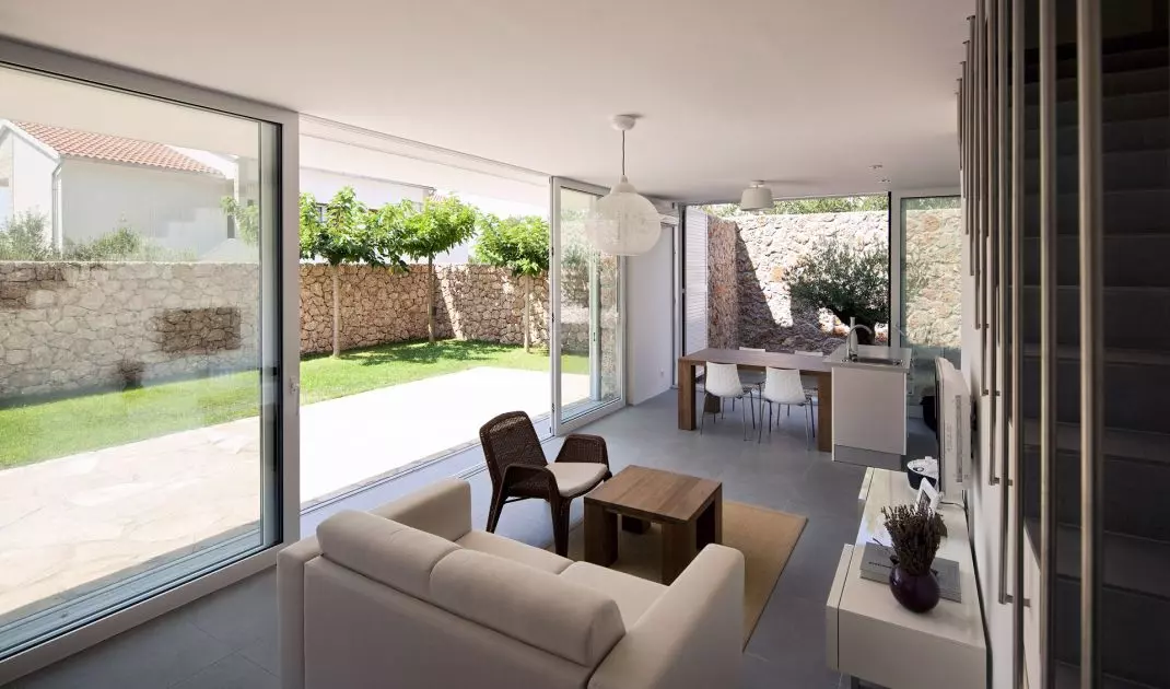 ALUMINIUM ALURON solutions for your home!