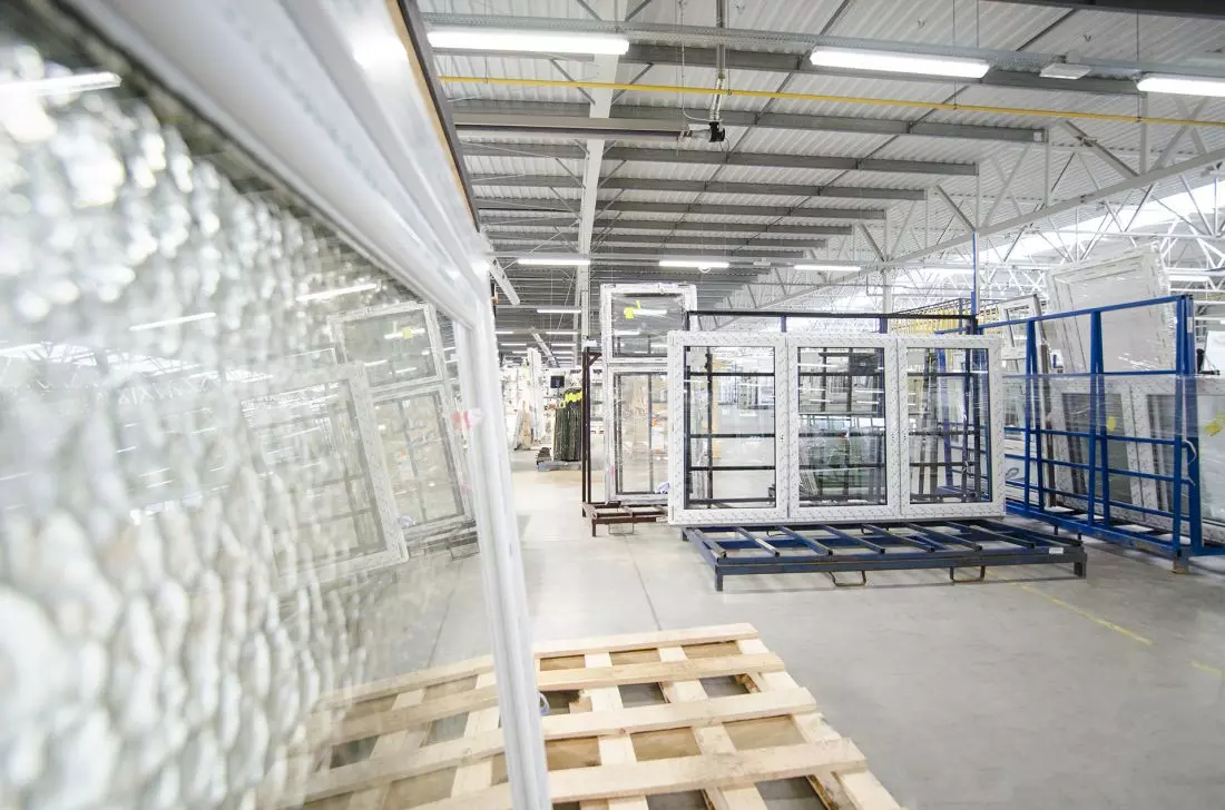  Eko-Okna dysponują
powierzchnią produkcyjną rzędu prawie 200 tys. m2 © EKO-OKNA