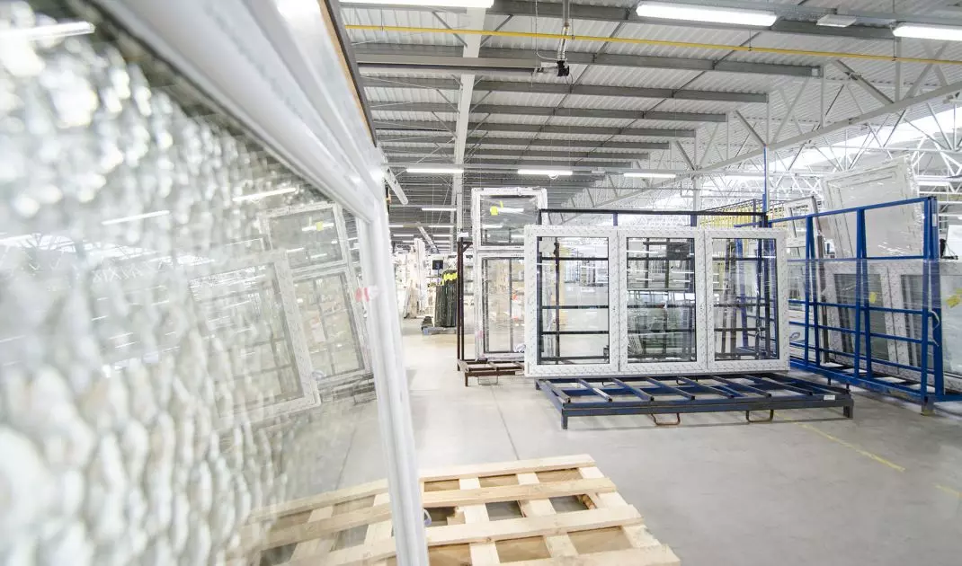 Eko-Okna dysponują powierzchnią produkcyjną rzędu prawie 200 tys. m2