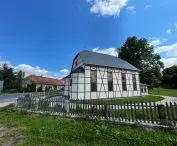 Silesian House of Prayer (translocation: Zbigniew Zbyszynski)