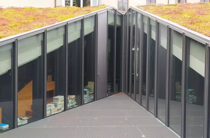 czeskie Karkonoskie Centrum Wychowania Ekologicznego KRTEK w Vrchlabi, proj.: Petr Hájek