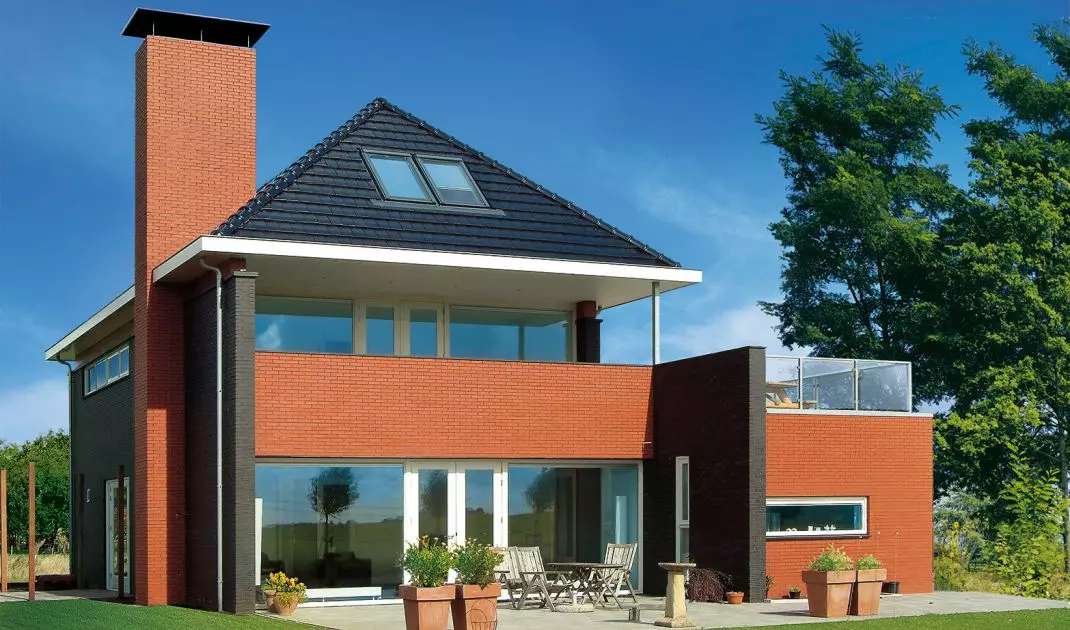 Clinker brick