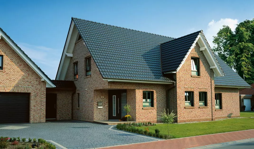 Clinker brick