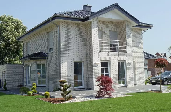 Clinker brick