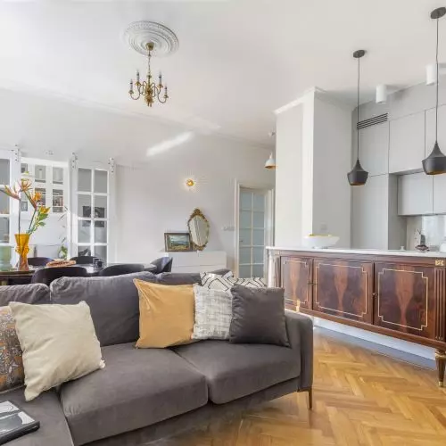 Apartament przy Morskim Oku w zabytkowej kamienicy Doktora Edwarda Flatau