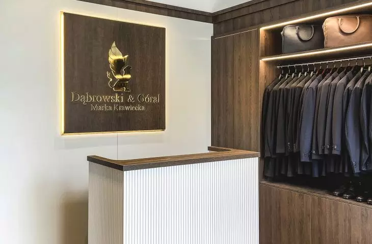 Salon mody męskiej Dąbrowski & Góral, kontuar