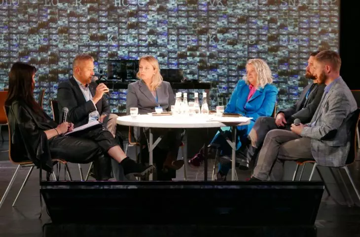 panel: Kolory miasta: zielony. Debata o zieleni miejskiej polem współpracy czy konfliktu?