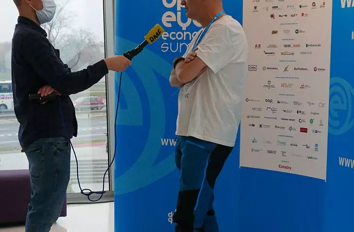 Mateusz Zmyślony, creative director of OEES