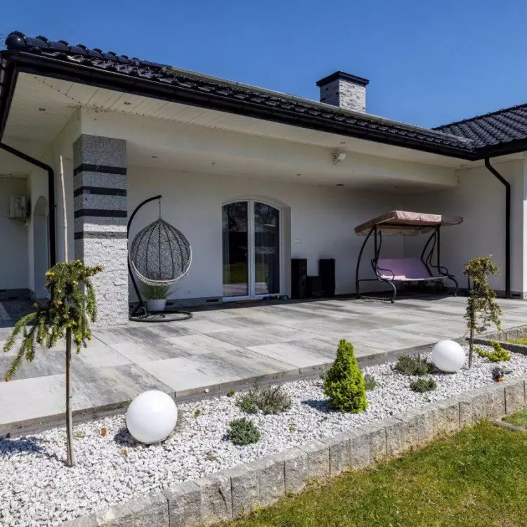 Planta patio slab and Uni Split palisades