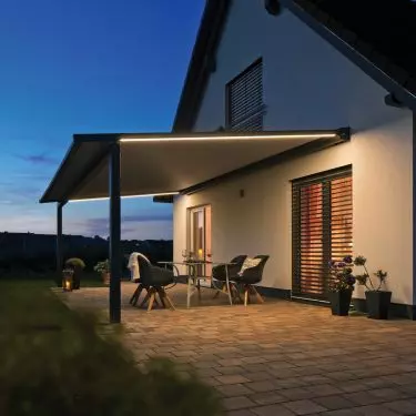 Warema Perrea P60 fabric pergola