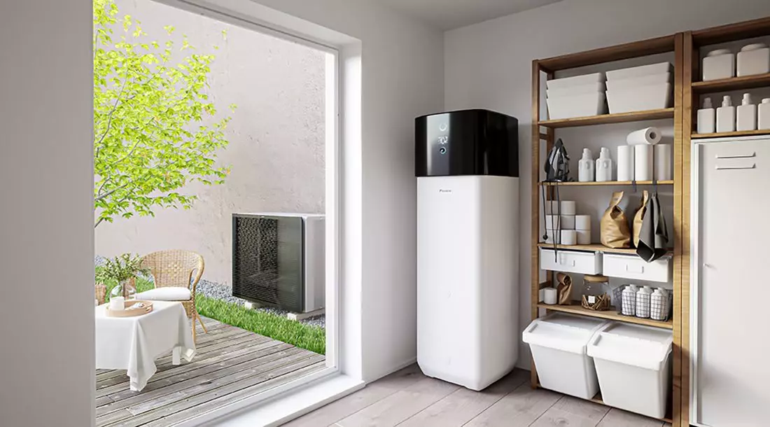 jednostka wewnętrzna
oraz jednostka zewnętrzna powietrznej pompy ciepła Daikin Altherma 3 H HT