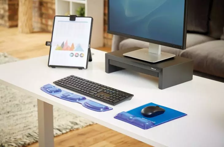   Produkty do pracy nie muszą być nudne – podkładki Crystal