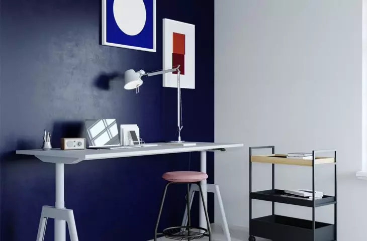 Balma PLUS: desk with electric height adjustment