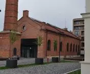 Elewacja  z ekologiczną cegłą ręcznie formowana Cegielni Hoffmanowskiej