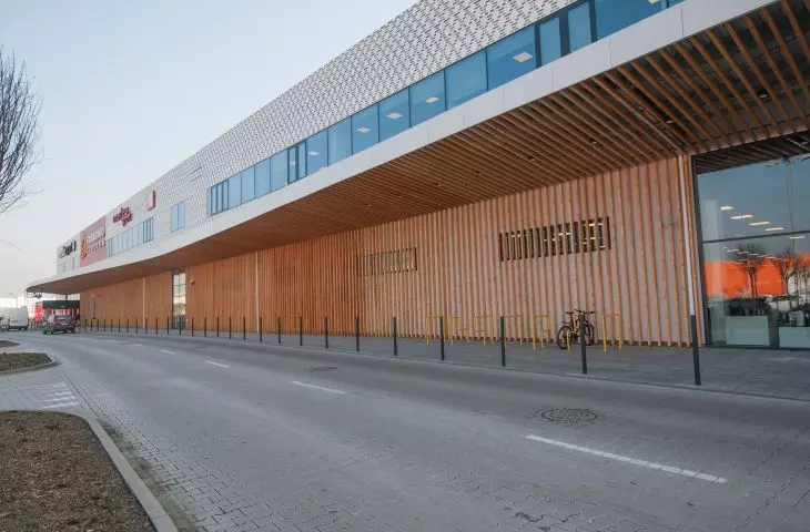 Decorative facade