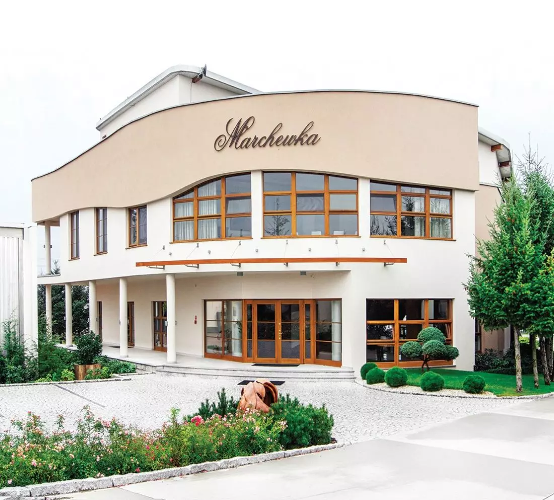  Salon ekspozycyjny w siedzibie firmy, Piotrowice