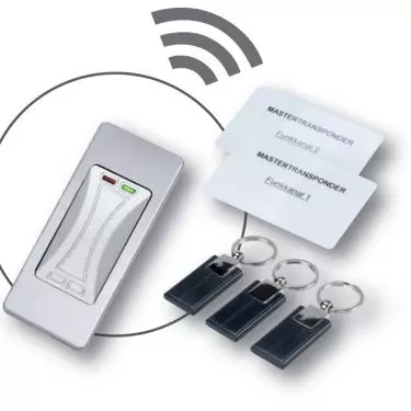 Radio transponder reader
