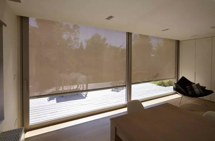 SUNSCREEN facade roller shutters