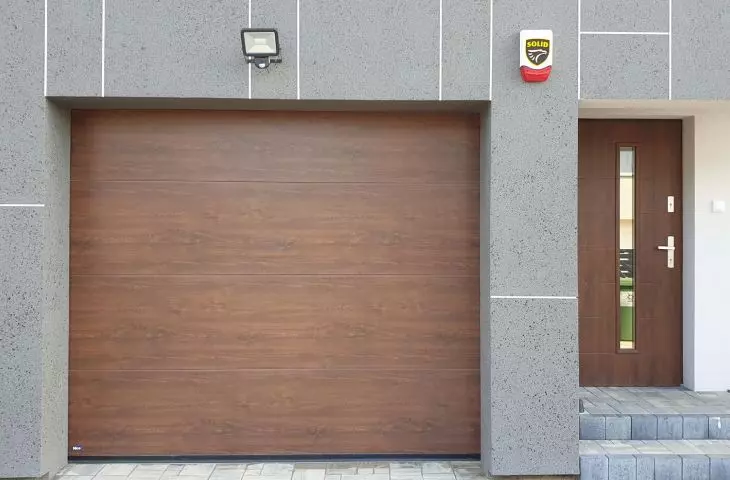 Garage door automation 