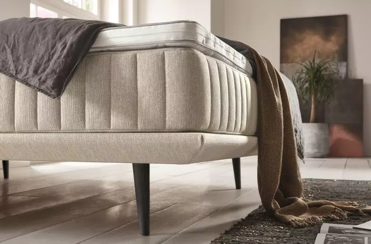 Upholstered bed