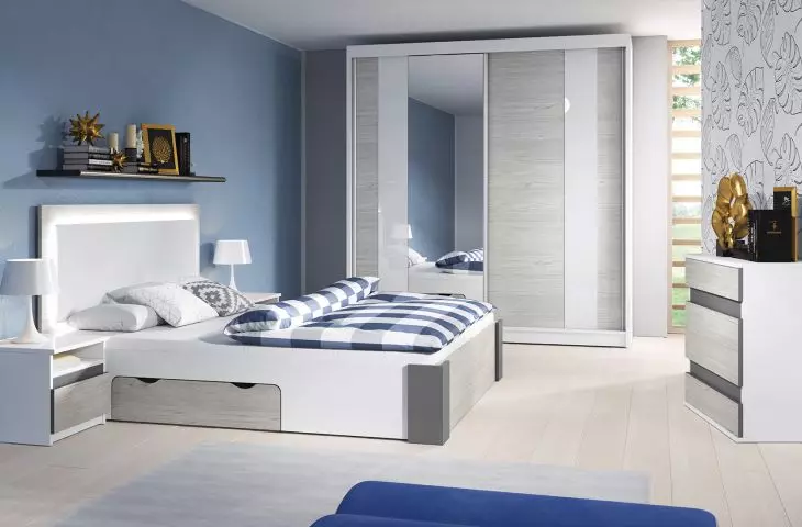 Helios Sleeping Room