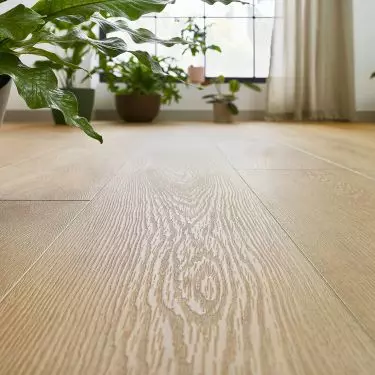 GAILLARDE OAK from the Amaron Superiore collection. The longest vinyl plank with mineral core.