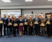 podczas konferencji uhonorowano osoby zasłużone dla Zrzeszenia oraz dla branży ceramicznej