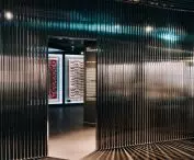 Wystawa art déco w Płocku budowana jest światłem
