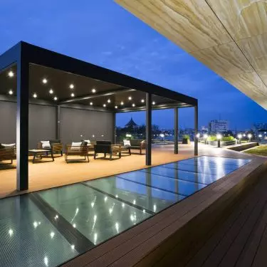 Modern and aesthetic - personalized terrace canopies from Tarasol