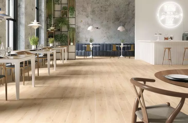 GRAND WOOD