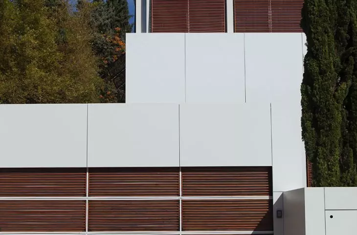 Rezydencja Eido Hagag, projekt: Jose Antonio Flores, fasada wentylowana: Dekton Zenith