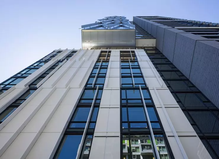 Fasada ventilated: Dekton Halo