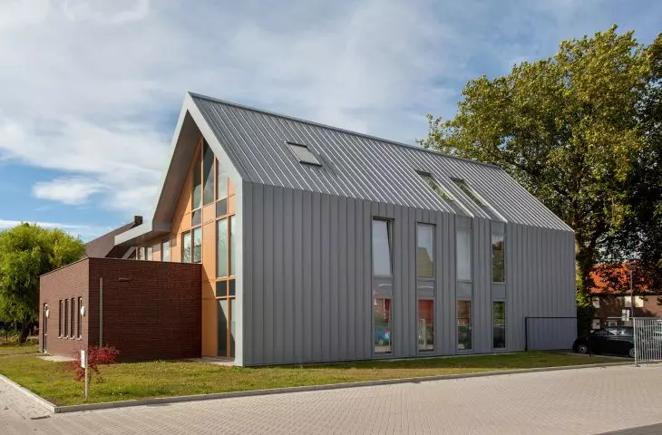 Aluform FalzRipp® - Health center Laurado Tijd, NL