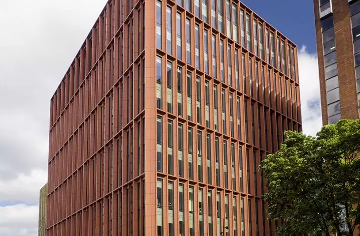 Lincoln House Deansgate, Manchester, produkt Terrat Large i Terrart Baguette