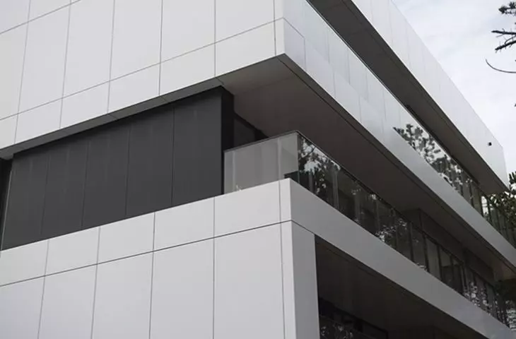 Shellter Hotel & Apartments
