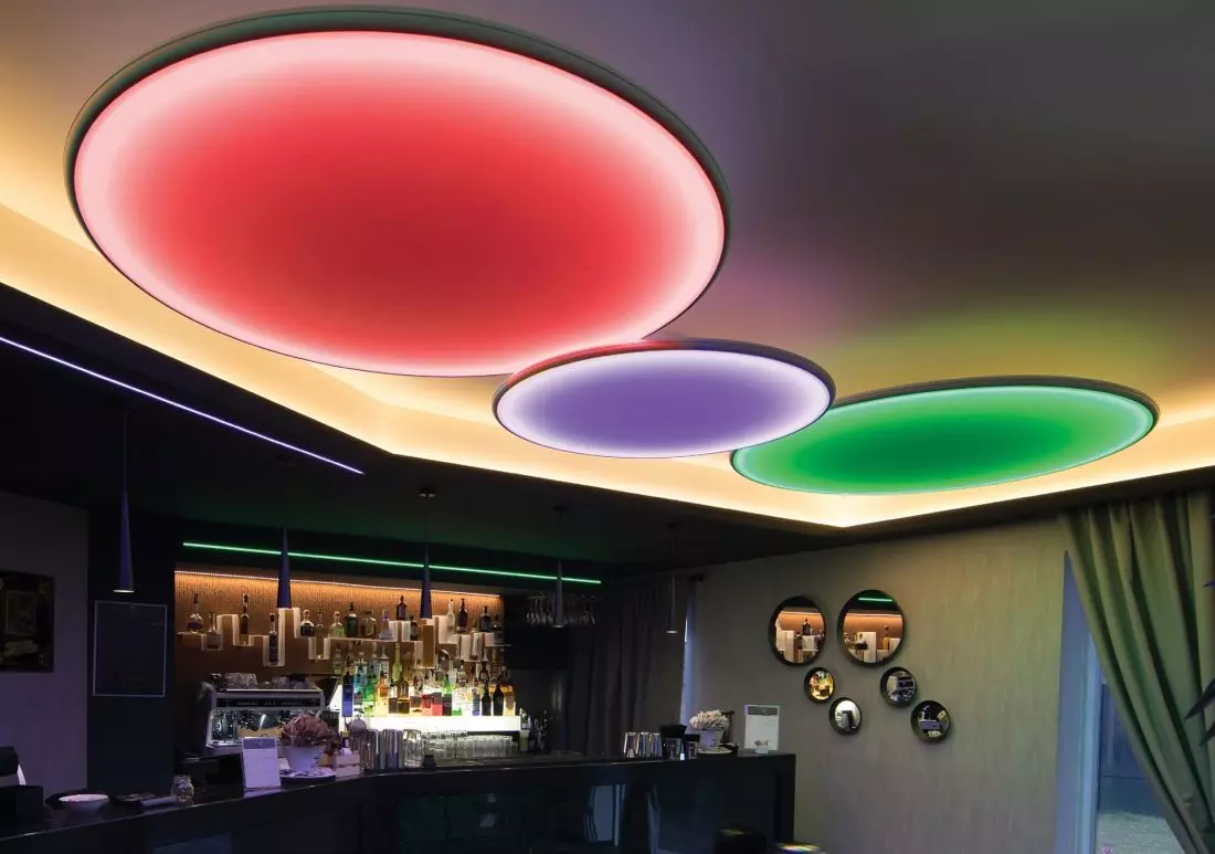 Panele świetlne RGB
LED
