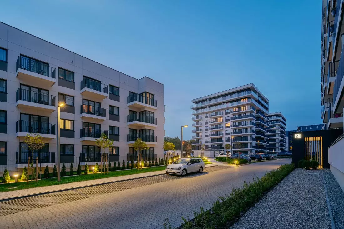 CORE LED, KARIN LED
– Central Park Apartments, Łódź