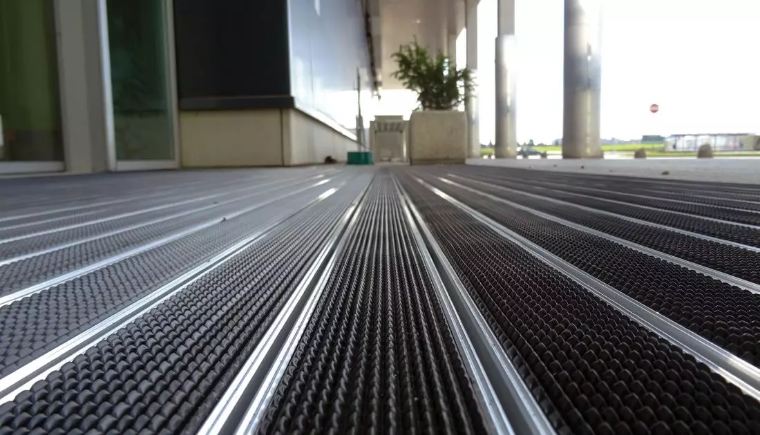 Wycieraczki systemowe