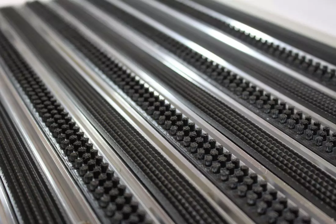 Wycieraczka aluminiowa
Clean System Rubber-Scrub