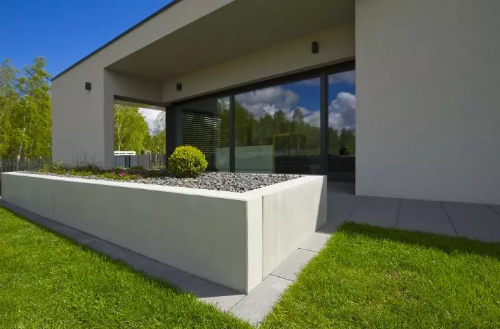 STYL-BET: Kwietniki modułowe z betonu architektonicznego, wykonywane na wymiar podany przez zamawiającego
