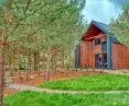 Tleń Lodge w Borach Tucholskich, jeden z domków